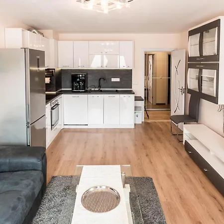 One Bedroom In Amelia Kabakum Apartment *