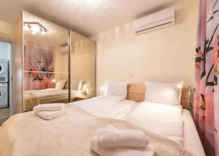 Апартамент One Bedroom In Amelia Kabakum