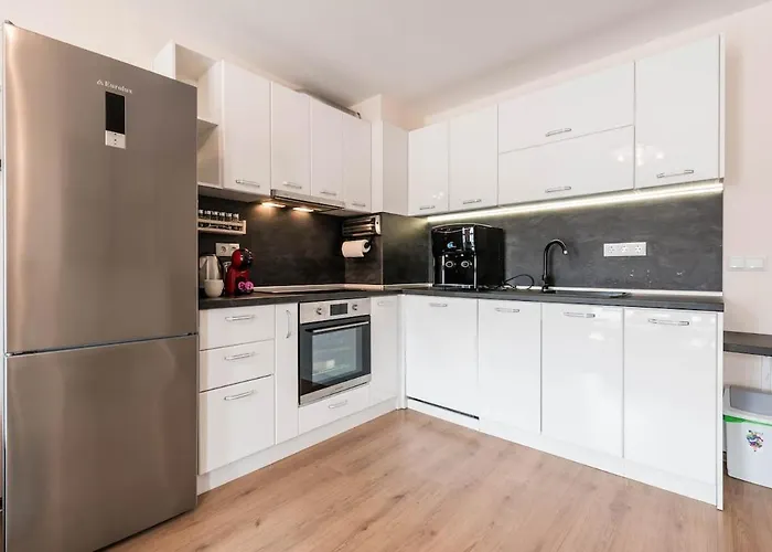 Апартамент One Bedroom In Amelia Kabakum Варна