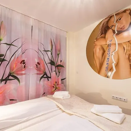 Apartamento One Bedroom In Amelia Kabakum